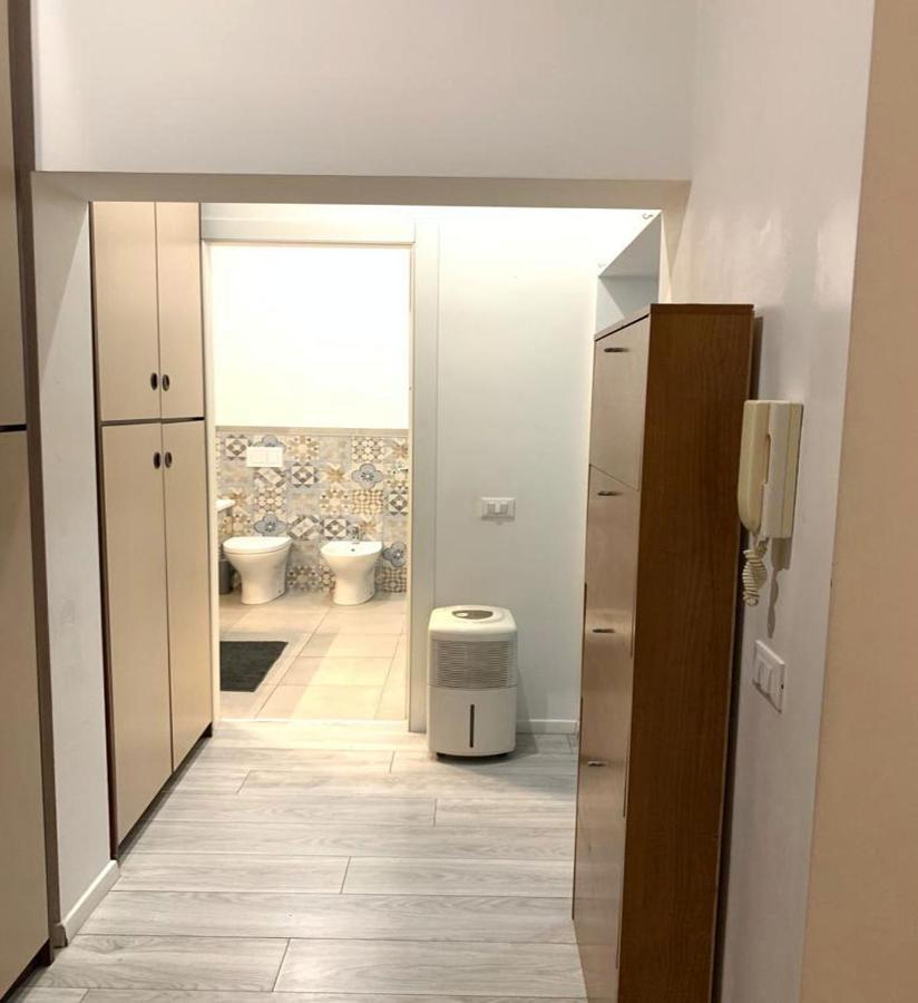 Savona Magnifico Sole Mare 150 M Wifi Climatcontrol Apartamento Exterior foto